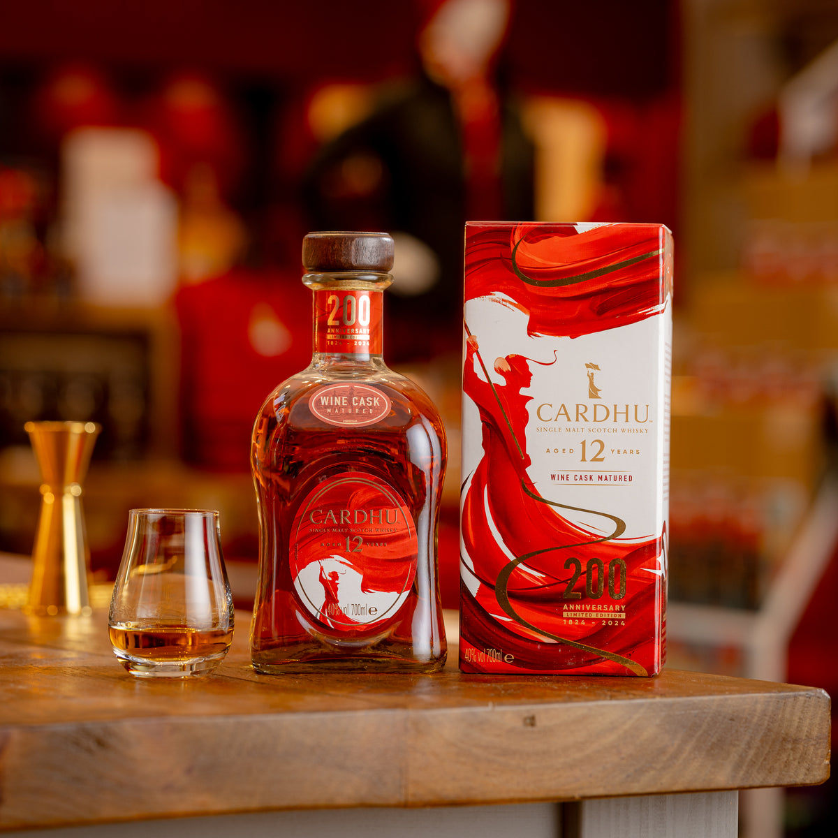 CARDHU 12 & THE GLENLIVET 12 200周年記念セット Cardhu Toasts 200th Anniversary With Limited Edition Wine Cask
