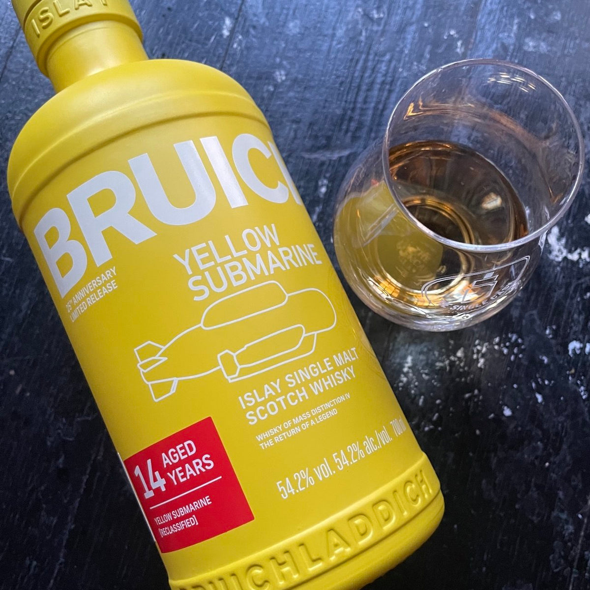 Whisky Review: Taste Testing The Bruichladdich Yellow Submarine