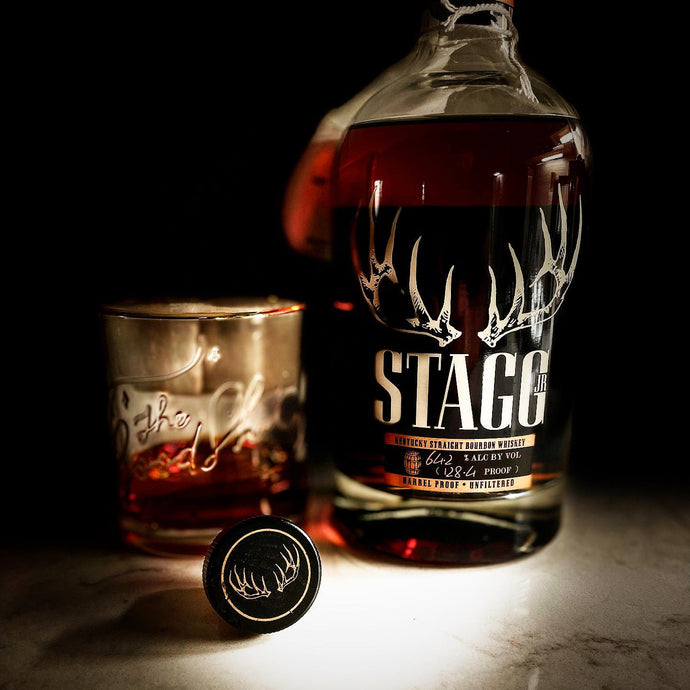 Stagg Jr. Kentucky Straight Bourbon Batch 17, Barrel Proof, Unfiltered, 64.2% ABV