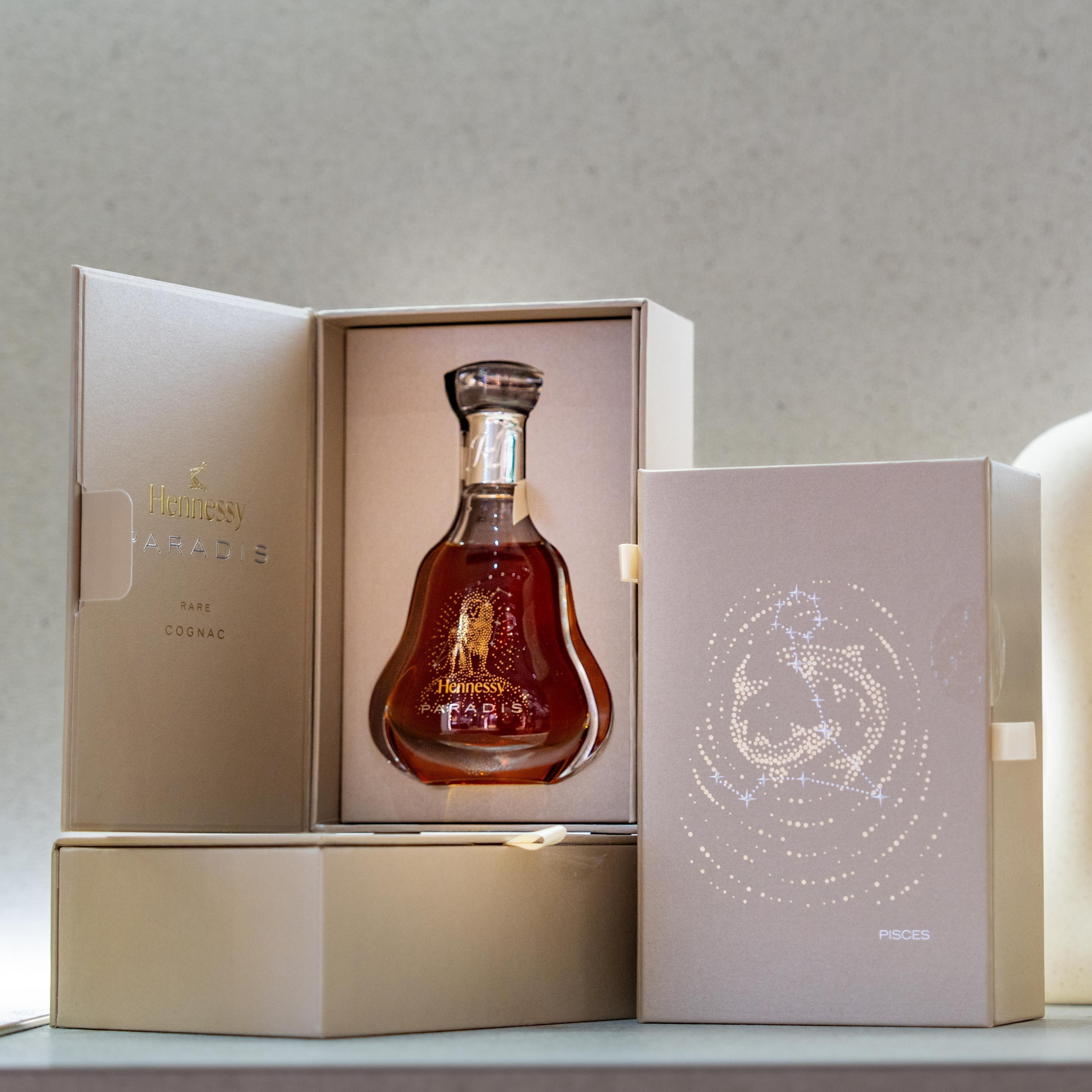 Hennessy PARADIS 空瓶空箱　美品 Hennessy PARADIS Rare Cognac 空瓶化粧箱付き