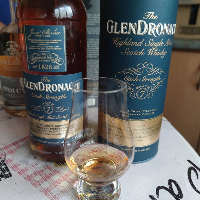 GlenDronach Cask Strength, NAS, 57.9% Abv - ChrisYeo.Whisky