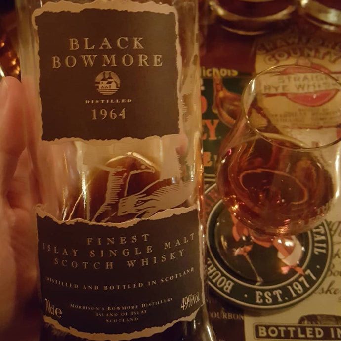 Black Bowmore 1964, 31 years old, Final Edition, 1,812 bottles, 49% abv.