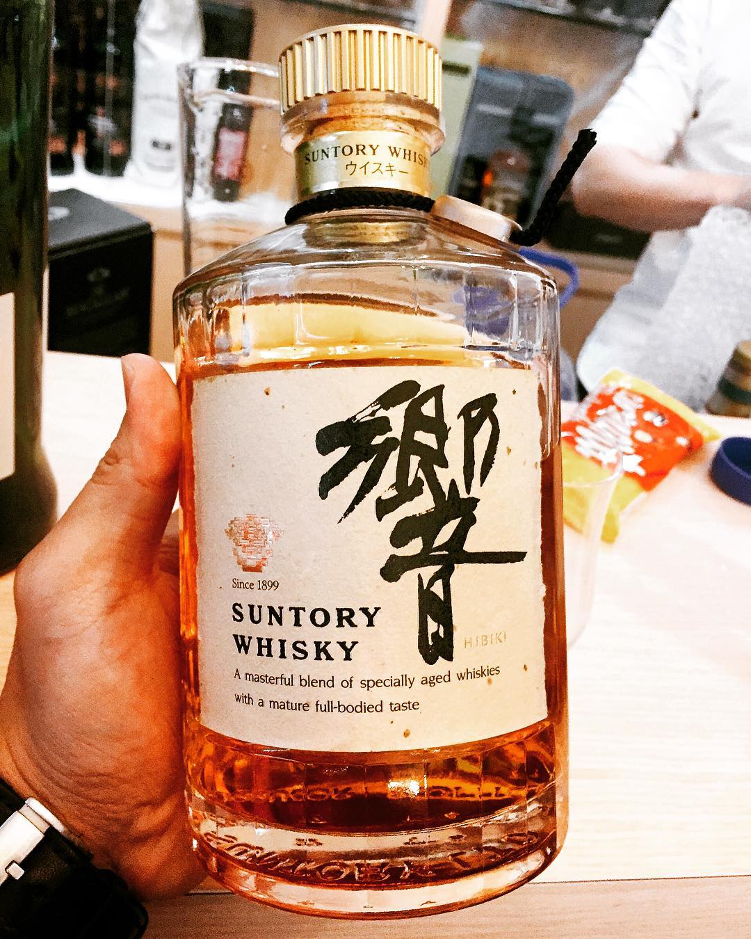 44451040_601511176955119_46467