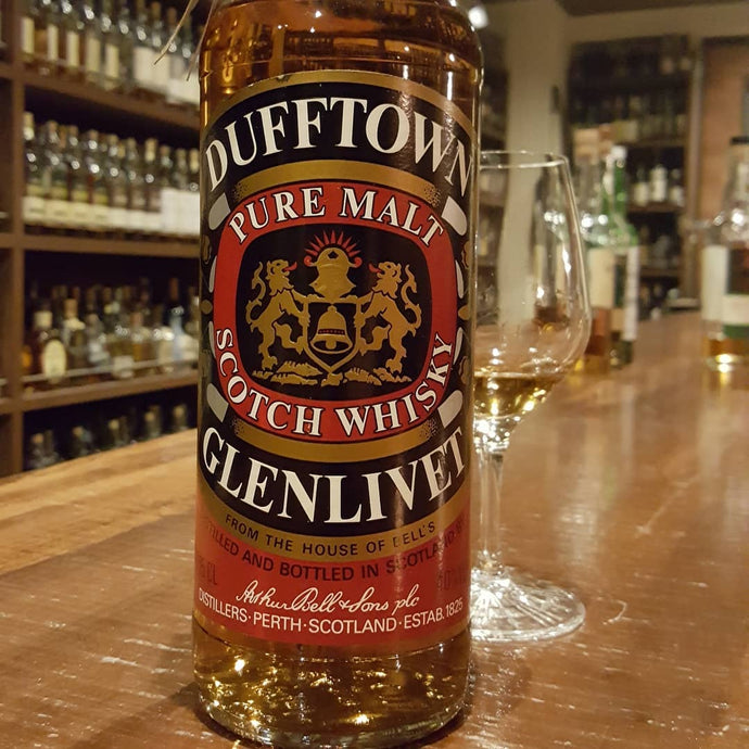Dufftown-Glenlivet 8, Pure Malt Whisky, Italian import, Aquavite di Cereali Prodotto, 40% abv.