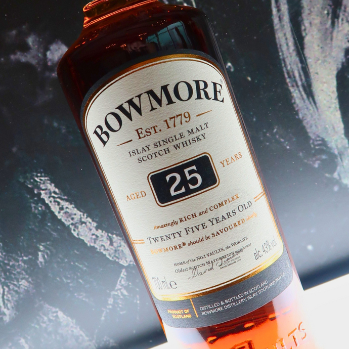 Bowmore 25 Years Old, 43% ABV
