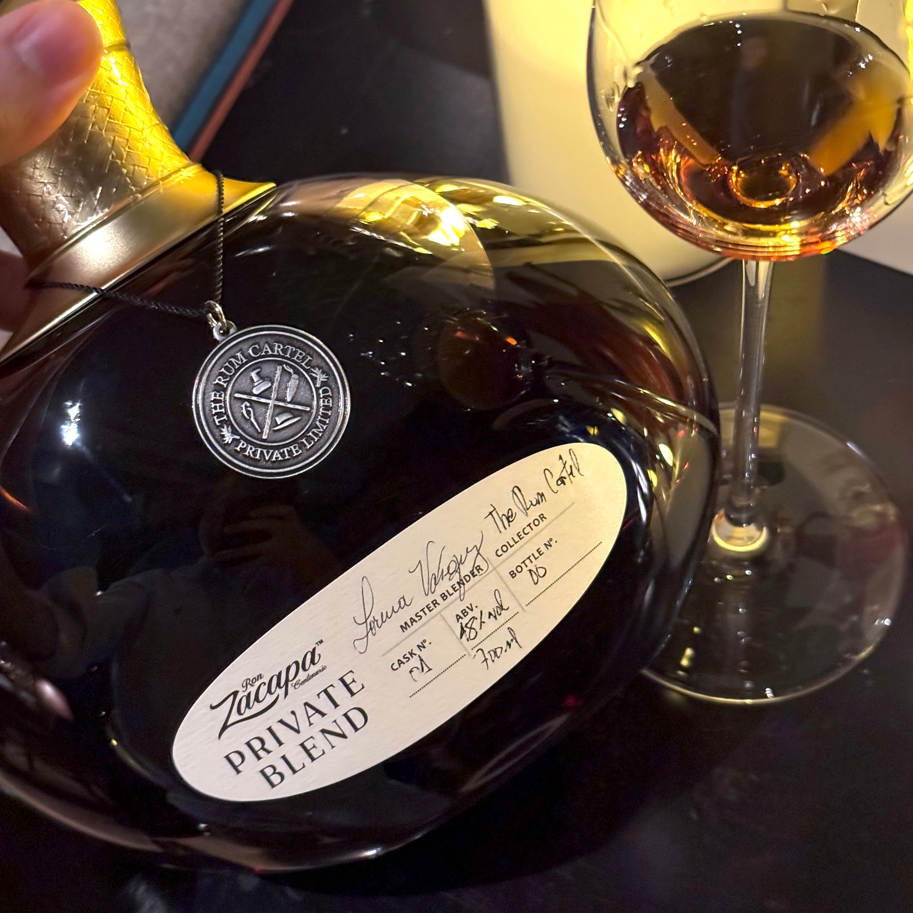 Fiji Rum 2004, 16 Years Old, bottled for Bar Lamp 18th Anniversary
