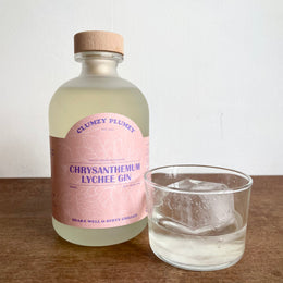 Clumzy Plumzy Chrysanthemum Lychee Gin, 18.2% ABV