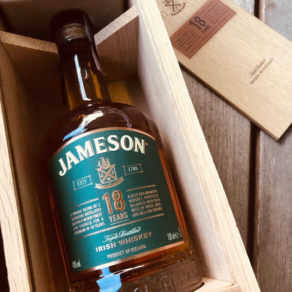 18 Tahun Jameson 40% ABV | Jameson 18 Year Old, 40.0 %, OB