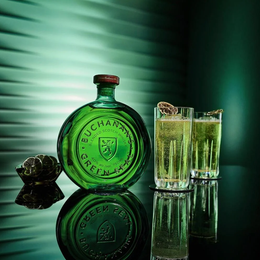 Buchanan's Debuts Green Seal Blended Scotch Made With Experimental Wine Yeast