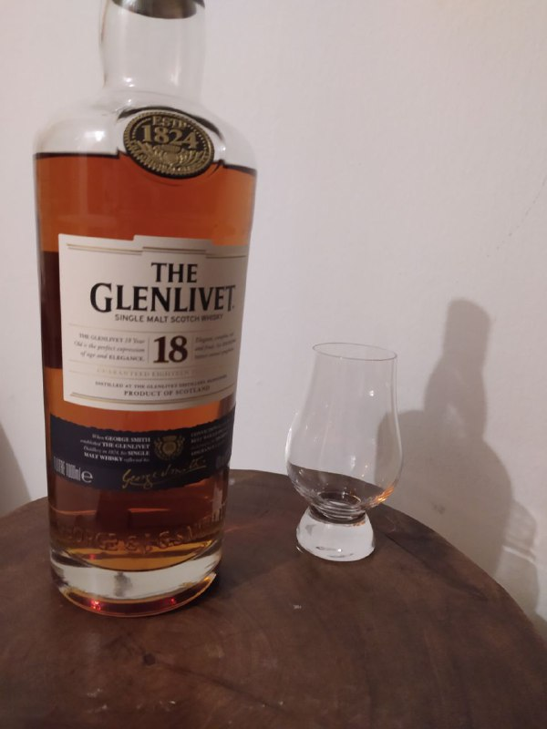 Glenlivet, 18 Year Old, 43% ABV – 88 Bamboo